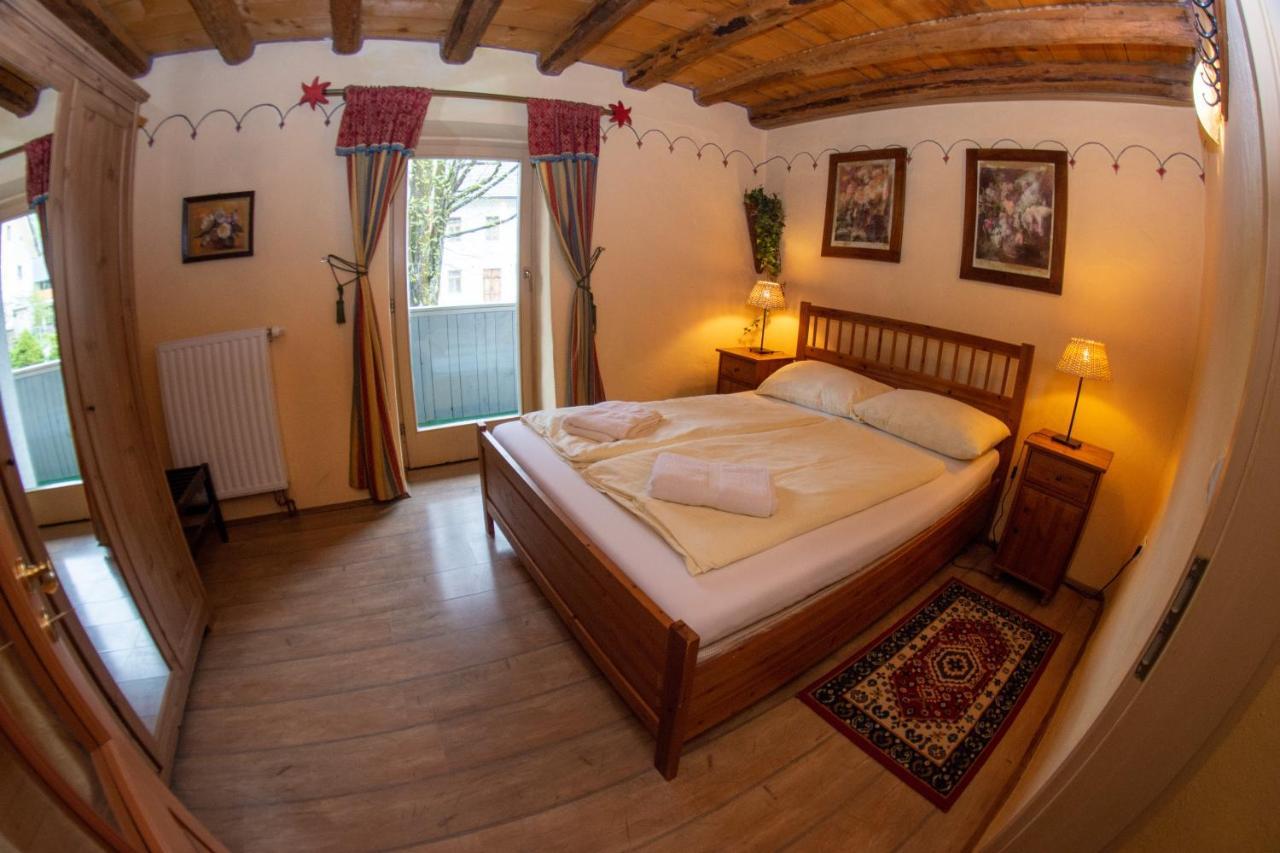 Apartments Belopeski Dvori Kranjska Gora Eksteriør billede