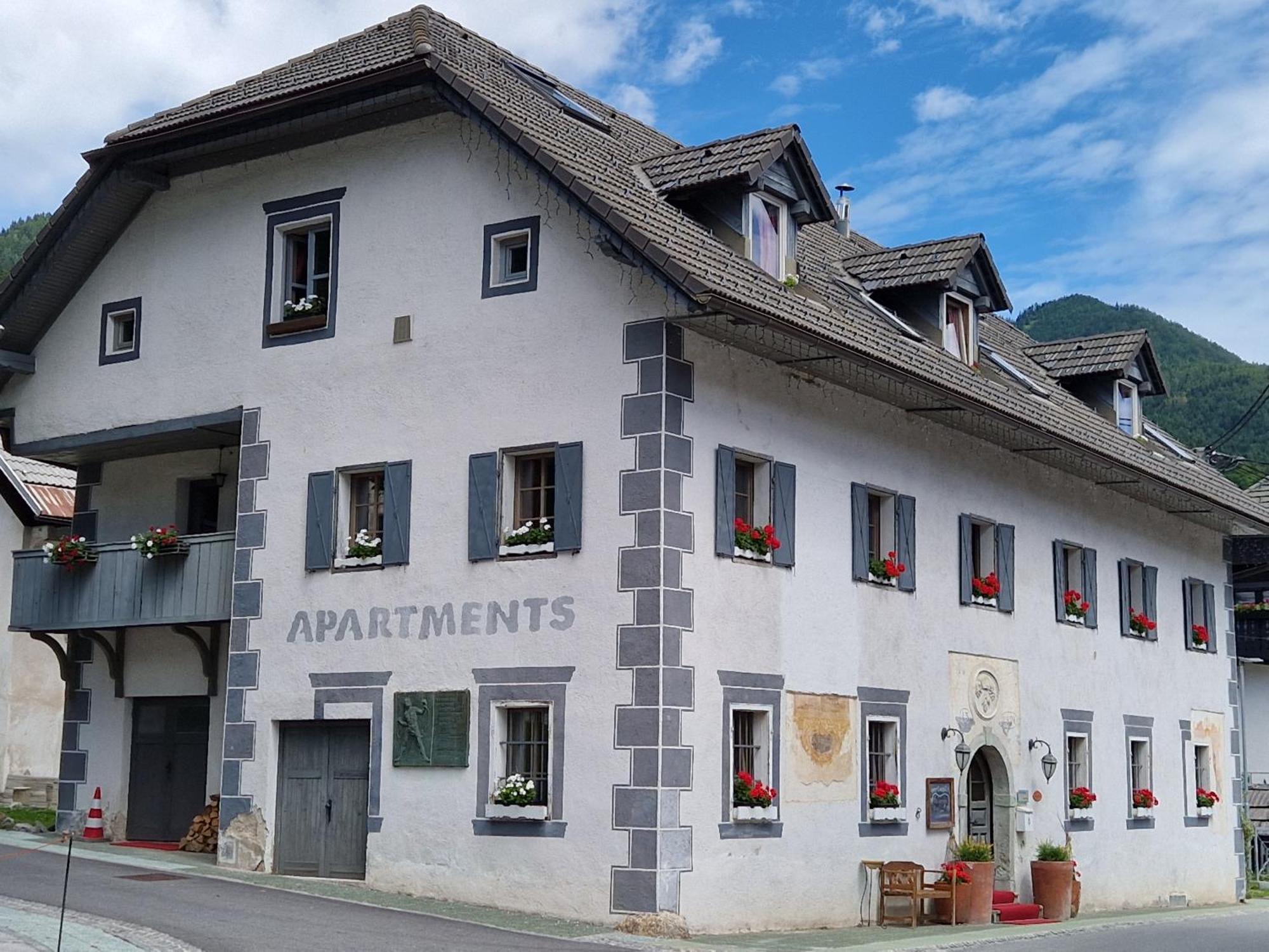 Apartments Belopeski Dvori Kranjska Gora Eksteriør billede